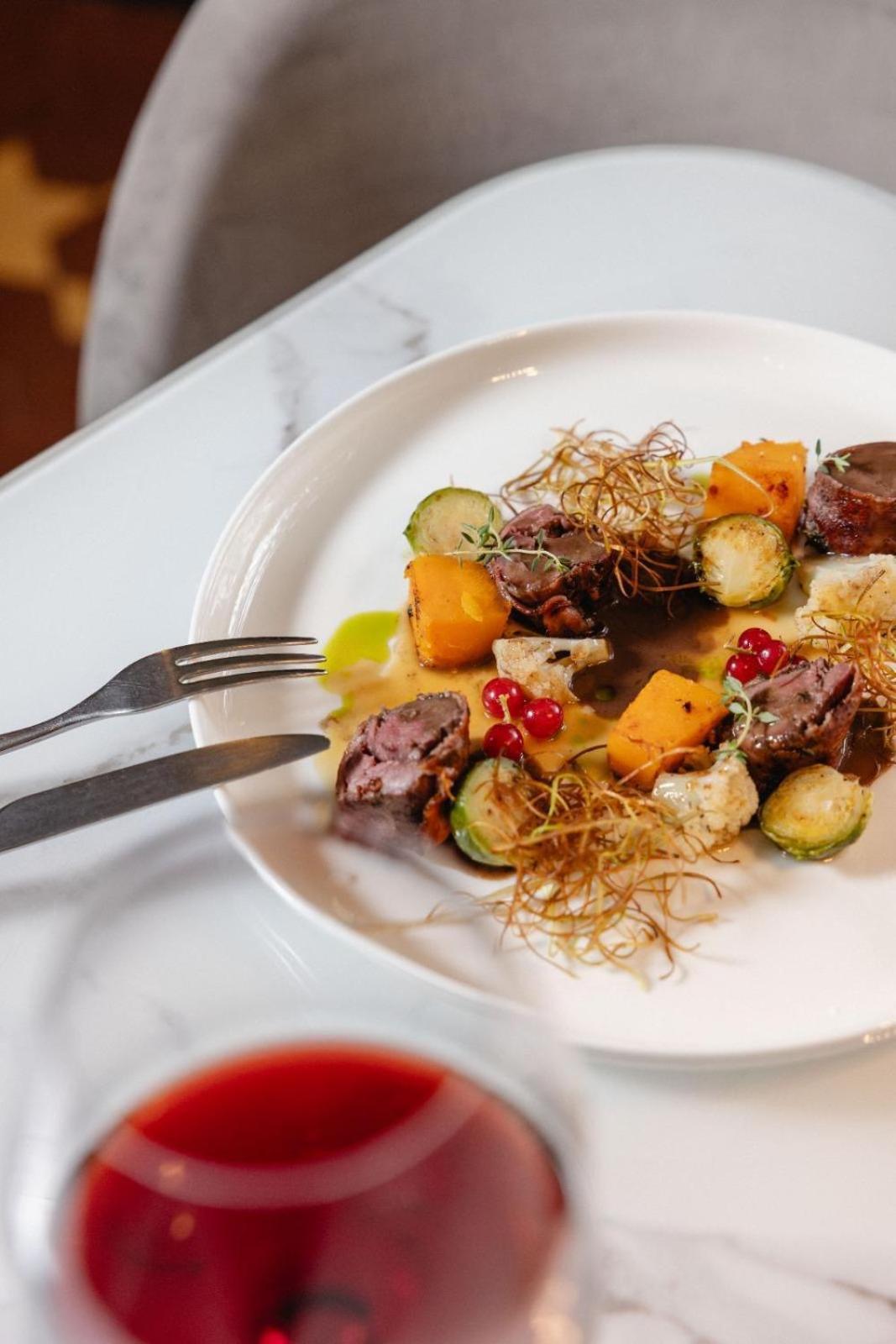 Terra Hotel Boutique Tirano Luaran gambar