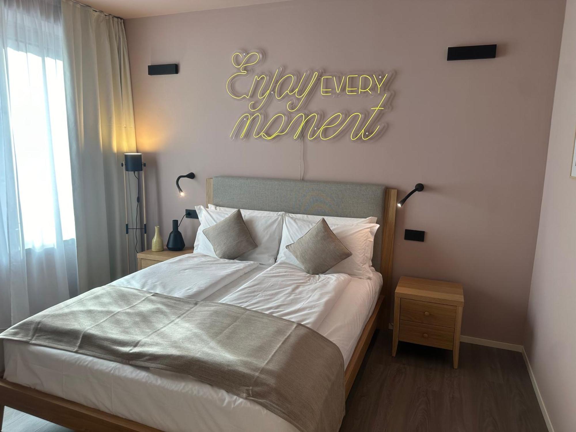 Terra Hotel Boutique Tirano Luaran gambar