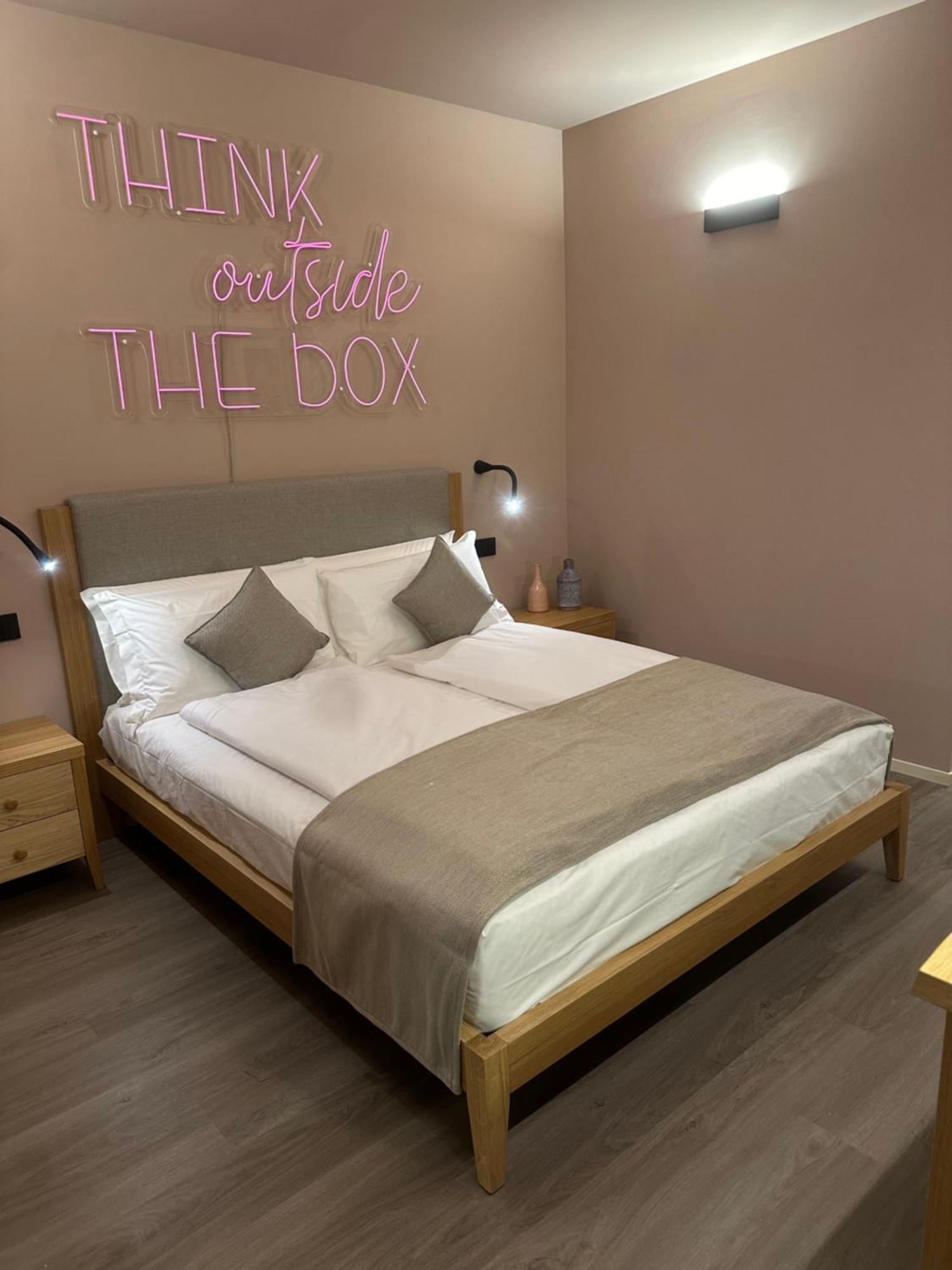 Terra Hotel Boutique Tirano Luaran gambar