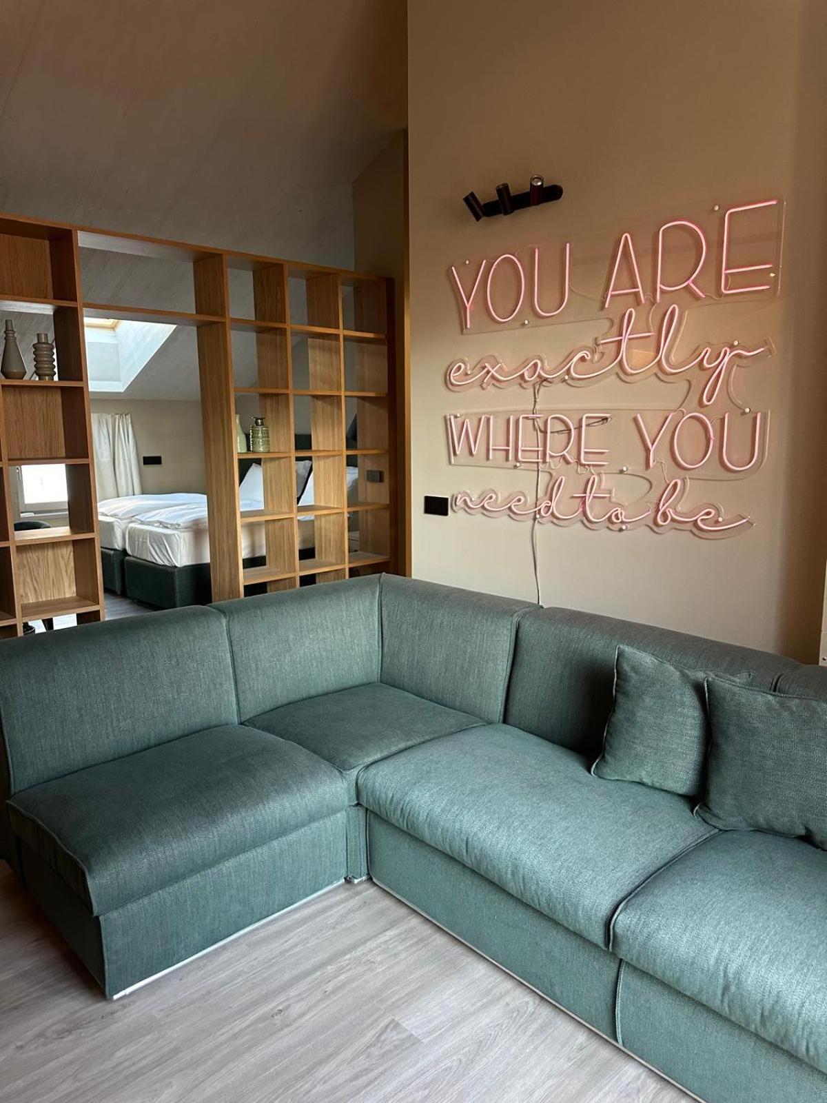 Terra Hotel Boutique Tirano Luaran gambar