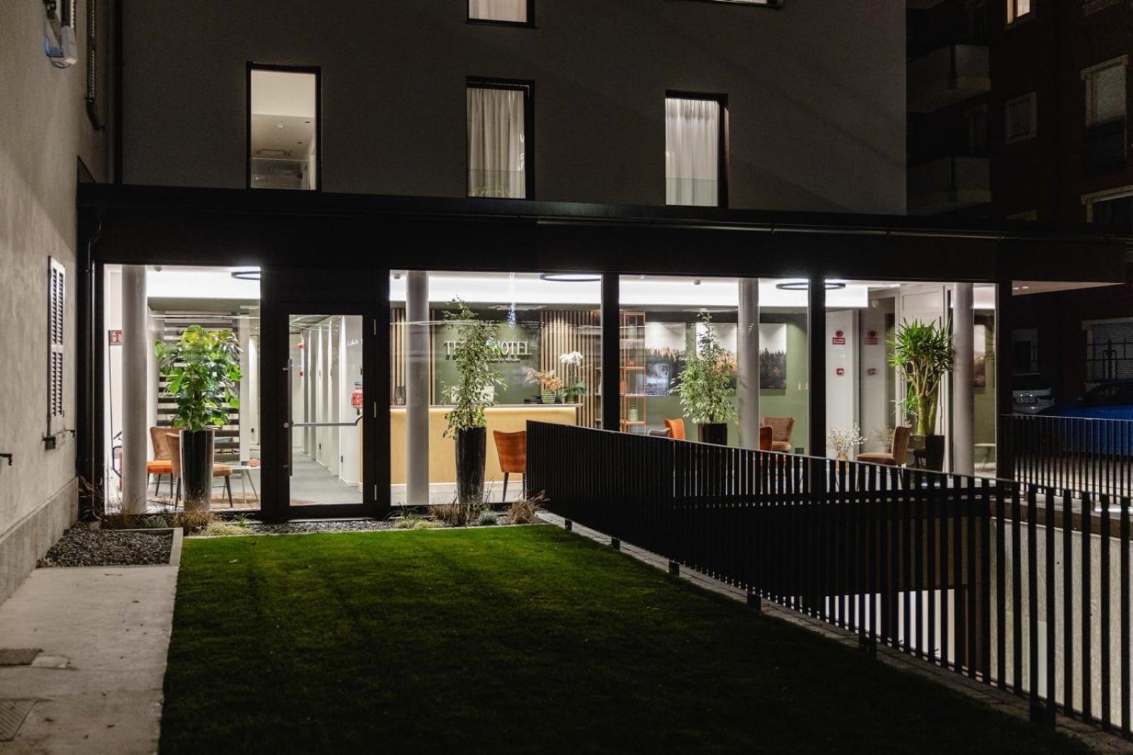 Terra Hotel Boutique Tirano Luaran gambar