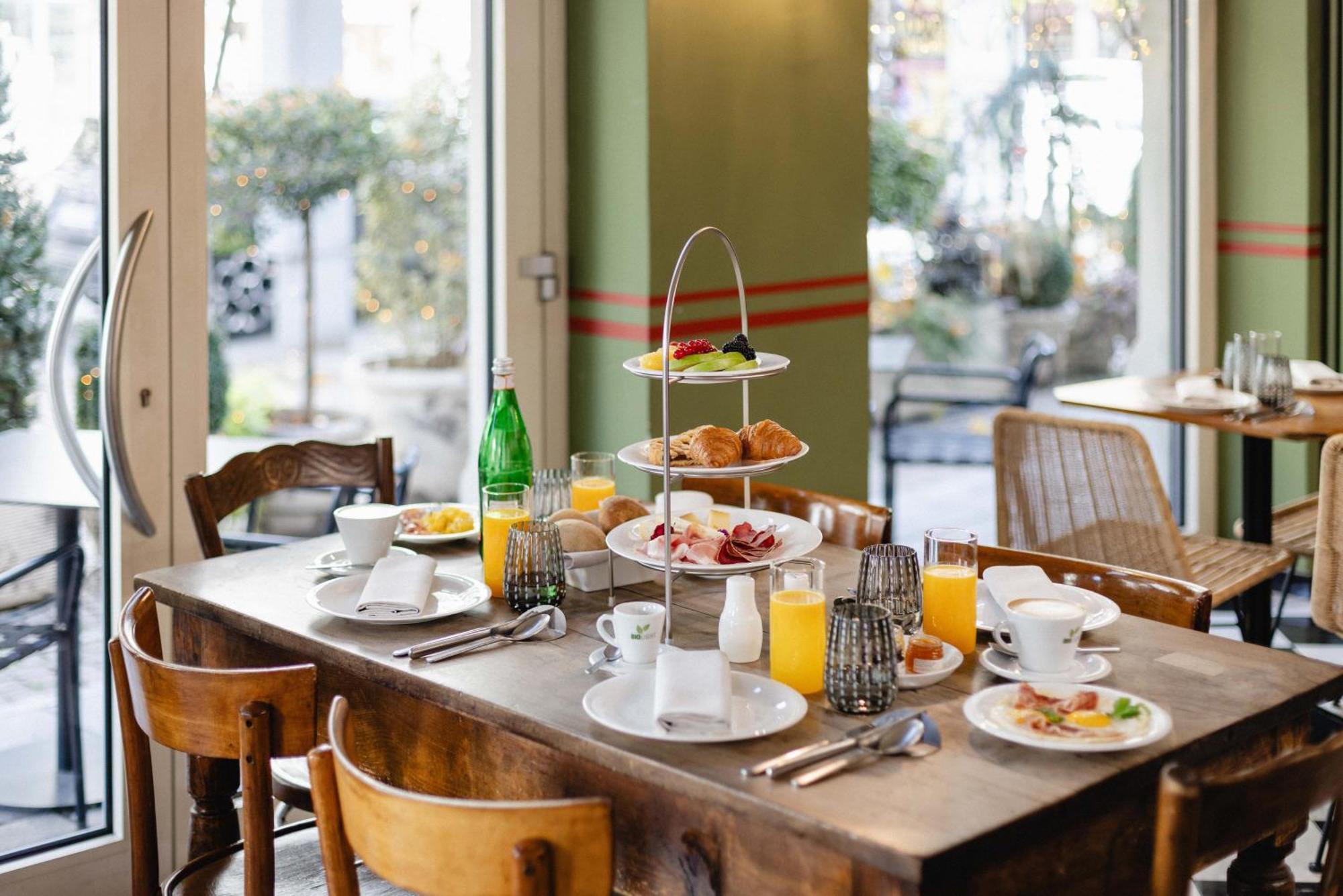 Terra Hotel Boutique Tirano Luaran gambar